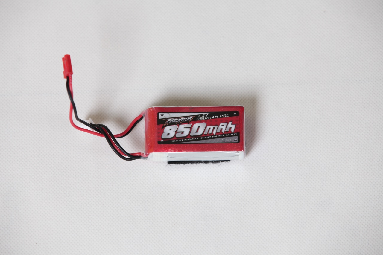 FMS - 850mAh 7,4V 2S 25C LiPo Akku - JST
