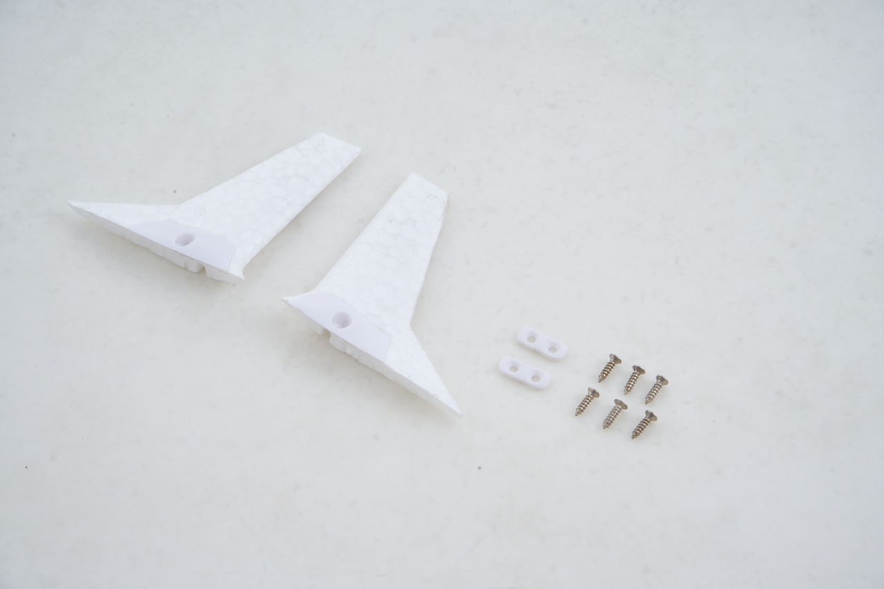 FMS Beaver 800mm - Fahrwerkabdeckung rot