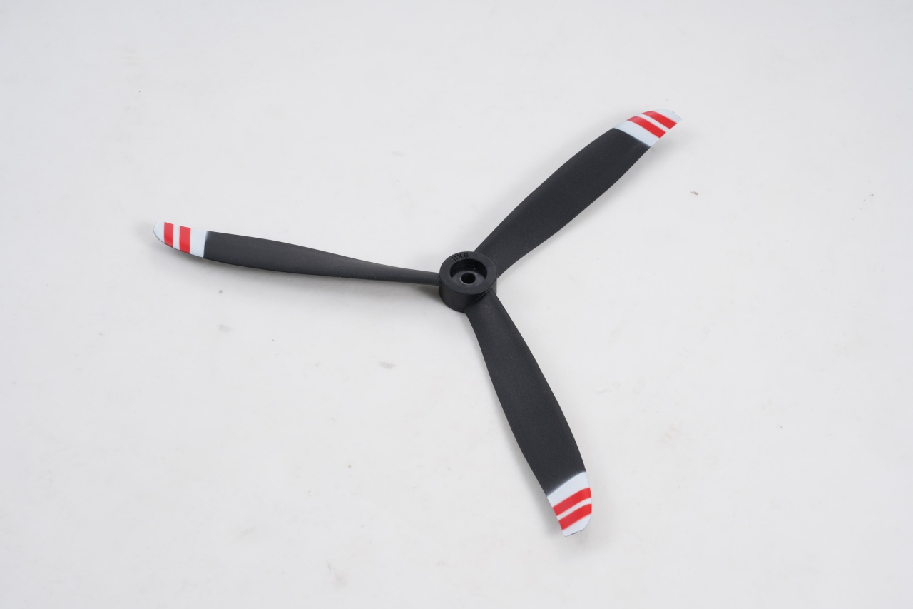 FMS - 3 Blatt Propeller 11x6